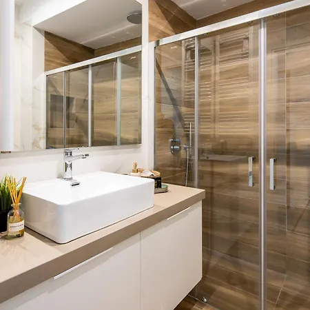 Pnyx Urban Oasis Apartment